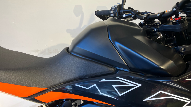 Ktm Smt 890 SMT (24MY)